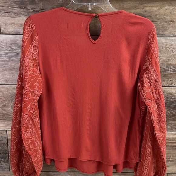 TAYLOR & SAGE Cottagecore Peasant Style Embroidered Flowy Orange Top Size S - Picture 8 of 10